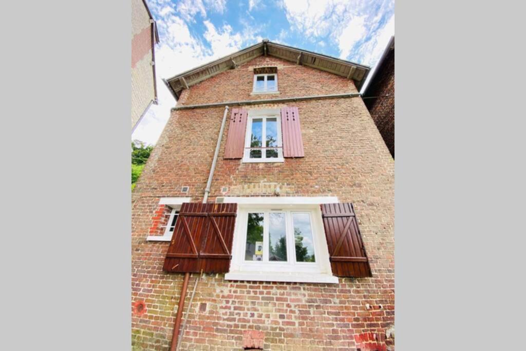 Appartement Rez-De-Chaussee Laon Exterior photo